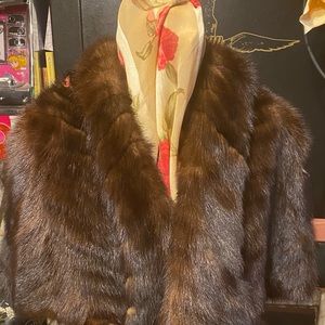 1940 vintage Brown Beautiful Mink Caplet with pockets dress up your holidays